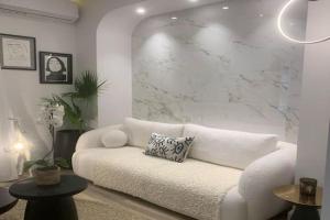 Khroma Luxury Suite 4 beach front apartment, Hersonissos