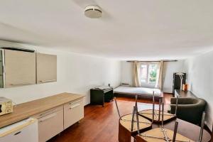 Studio Spacieux - Calme & Tout Equipé avec Wifi, Grenoble
