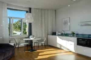 MIRO Rooms Center - quiet chic, self check-in, Riga