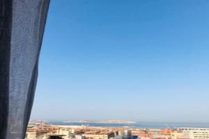 Marseille Appartement Vue Mer Joliette Panier Grande Terrasse Apartments, Marseille