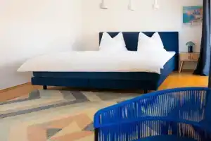 Blauwal - W14, Zentral in Bahnhofsnähe, Balkon, Küche Apartments, Neu-Ulm