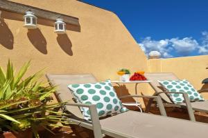 Ático fresco y luminoso con aparcamiento privado Apartments, Nerja