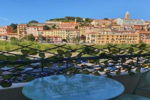 La Roja Grand apartement luxury 3 bedrooms, Ventimiglia
