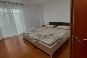 Peçi Apartments Gjirokastër, Gjirokaster