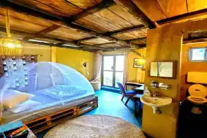 Aroma Home - Eco-Cabins on a Coffee Farm, Arusha