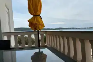 Apartman LANA, Srima