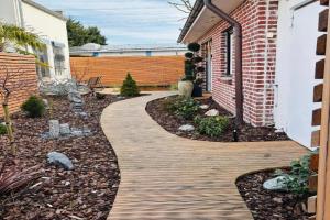 Zentrale Lage, kostenlos Parken, ideal für Pendler, Kinder und Haustiere willkommen!! Apartments, Kaarst