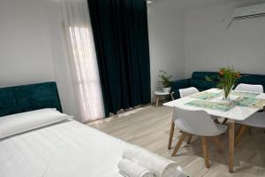 Villa Luani, Vlore