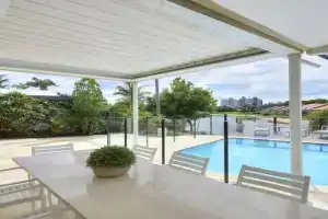 Bliss On The Water Guest house, Gold Coast