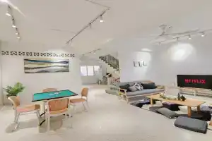 Petaling Jaya SS17 Landed Home 5 Bedrooms for up to 18pax, Eastin Hotel, Jaya One, University Malaya,TTDI, Phileo Damansara, Kuala Lumpur