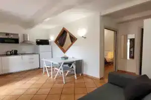 Alele2 Alloggio Turistico Guest house, Trevignano Romano