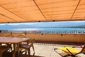 Appartement T4 Santa Regina III Apartments, Calvi