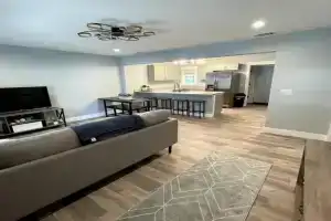 Cozy 5BR Home Guest house, Savannah