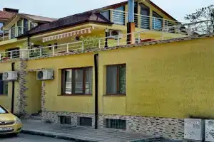 Stai za gosti Gergana grad Guest house, Sozopol