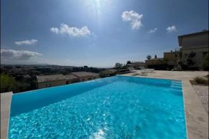 DOMAINE LOU BEL AZUR - Elégant Apart-hotel, St. Laurent-du-Var