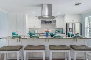 Island Dreams Oasis Retreat Guest house, Galveston