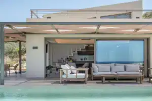 Seaview villa with pool in nature next to, Platanias