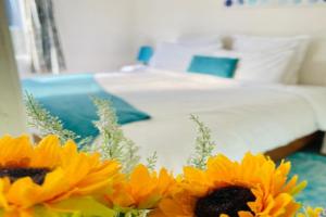 Tranquil Haven Retreat Guest house, Hamilton