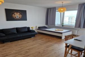 Marktplatz Central Living - Fully equipped apartment with amazing view, Offenbach