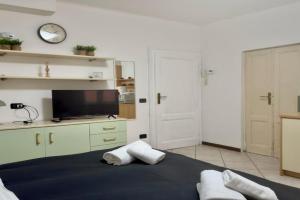 Roncati 7 center town studio apartments, Bellagio