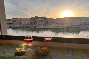 Old Port la Marina - Luna Apartments, Mazara del Vallo