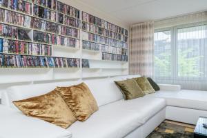 Central 1-bedroom Apartment with Free Parking, Tallinn