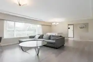 Burnaby Metrotown 3 bedroom upstairs, Burnaby