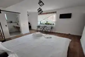 Casa de Caramida, Brasov