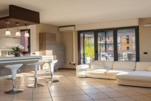 Splendido appartamento con Terrazza Apartments, Como