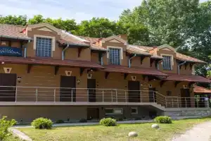 Villa Harizma, Palich