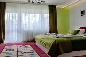 Arianna Apartman, Miskolc