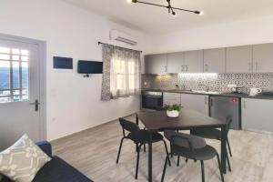 Mary's House 1, Skiros