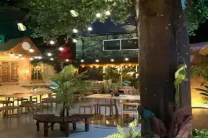 The POD Suite Hostel Village, Valencia