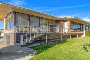 Hill Top House - Holiday Home, Tauranga