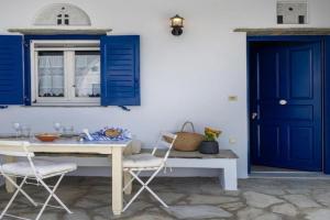 Akrotiri Guest house, Tinos Town