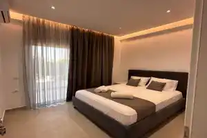 Kensly Guesthouse, Ksamil
