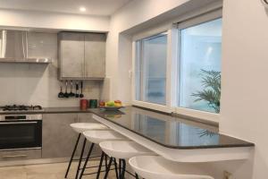 The Lemon Tree Guest house, Potos