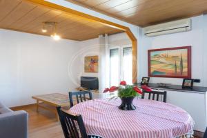 Bonito alojamiento cerca de Plaza España Apartments, Barcelona