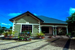 Bed and Stay with Mount Kilimanjaro View Apartments, Moshi