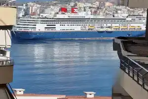 Fancy Sea View Apartment 1, Sarande