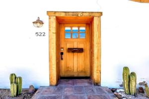 Modern Historic 1900 Adobe Bungalow in Downtown Apartments, Tucson