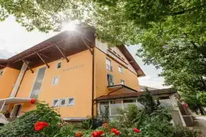 Ferienwohnungen Schiller Apartments, Bad Fussing