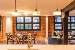 Johnston Apartments - Award-winning building, Your unforgettable stay, Wanganui