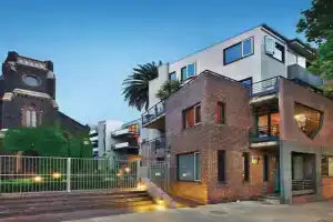 Alameda Apartment by Ready Set Stay, Melbourne