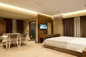 Sunny Hill Boutique Hotel, Gjirokaster