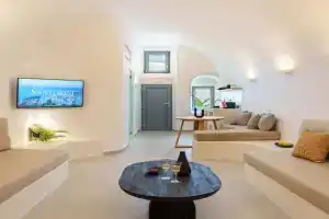 Villa Suites, Karterados