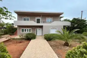 PenelopeCasa, Stavros