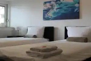 Zimmer mitten in der Stadt 400 Meter zum Bahnhof Guest house, Paderborn