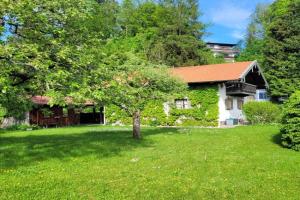 Haus Sonnengarten Guest house, Siegsdorf