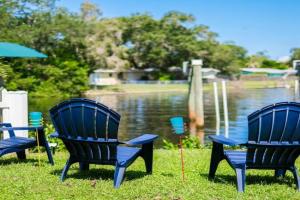 Pool - Beach Supplies - Outdoor Shower - PingPong Table Guest house, Bradenton
